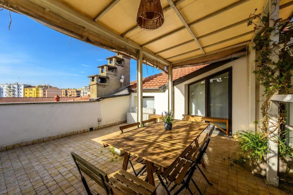 ミラノBuenos Aires' Nest - 10 Minutes From Duomo With Terraceアパートメント エクステリア 写真